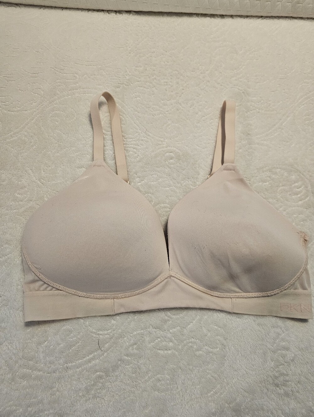 DKNY Womens Seamless Wireless Bralette Lightly Lined Contour Bra Beige Medium